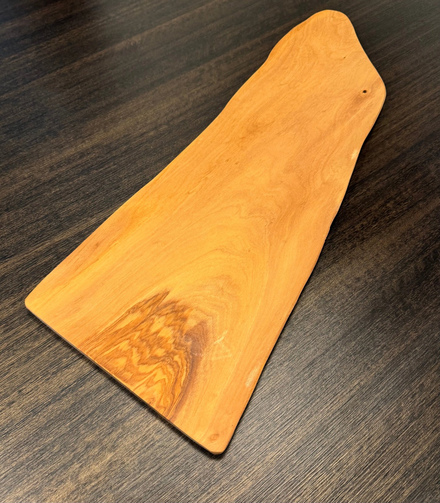 Tagliere in legno di ulivo triangolare VRT